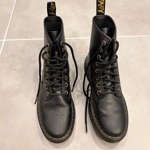 DR.MARTENS WOMENS ZAVALA COMBAT BOOT - BLACK - Excellent Condition